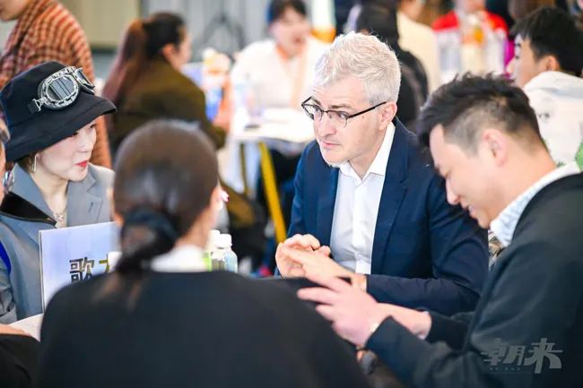 躍新永續(xù) 生態(tài)時尚--2023海寧中國國際皮革毛皮時裝面輔料展,匯聚可持續(xù)發(fā)展潮力量