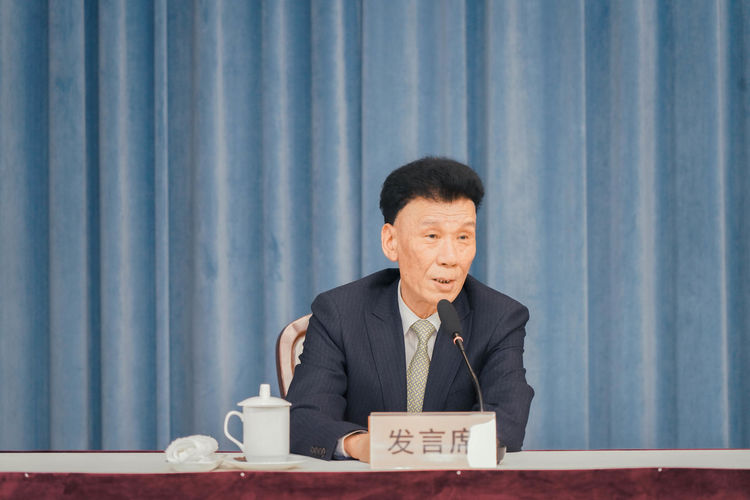 陸大榮：聽黨話跟黨走，民營企業大有作為 &mdash;&mdash;在蘇州市服裝業商會二屆二次會員大會上的發言