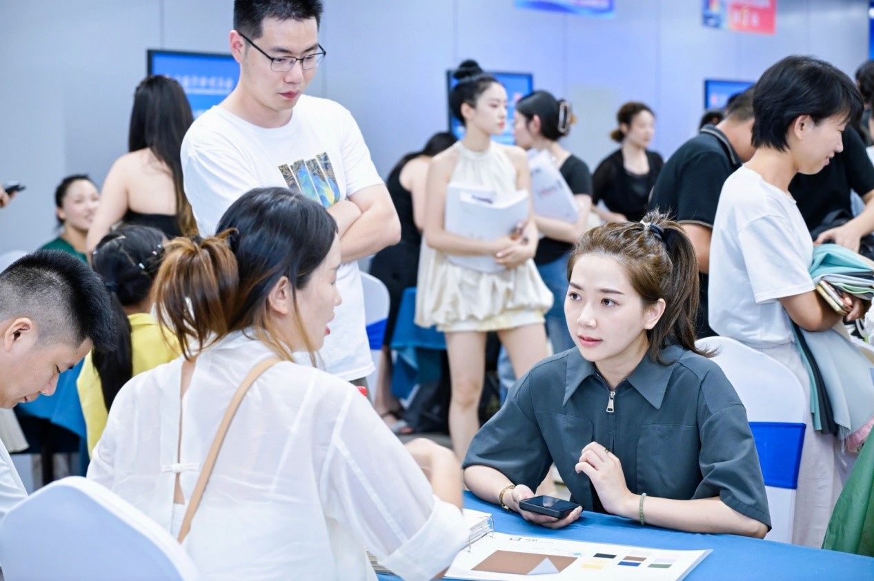 向世界問好！&ldquo;中國時尚女裝面料第一站&rdquo;榮耀啟航